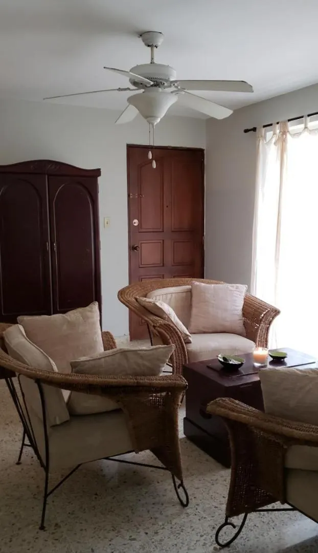 Apartamento En Los Cacicazgos Hotel Santo Domingo